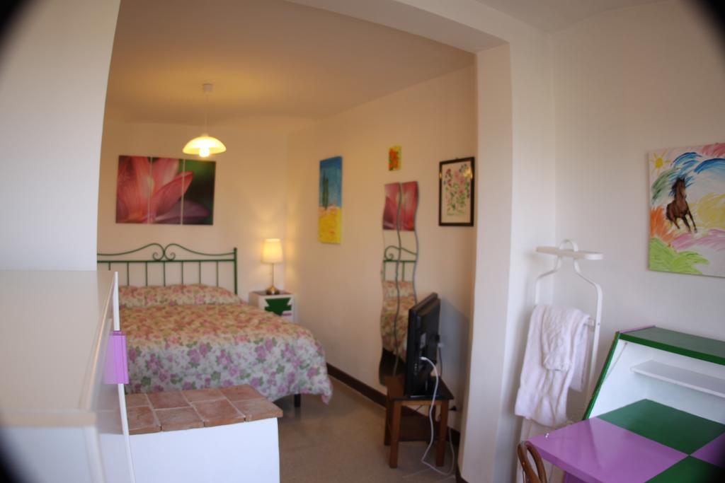Casa Di Osio Bed & Breakfast เซียนา ห้อง รูปภาพ