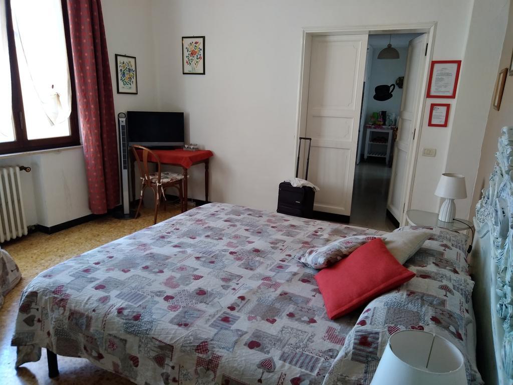 Casa Di Osio Bed & Breakfast เซียนา ภายนอก รูปภาพ